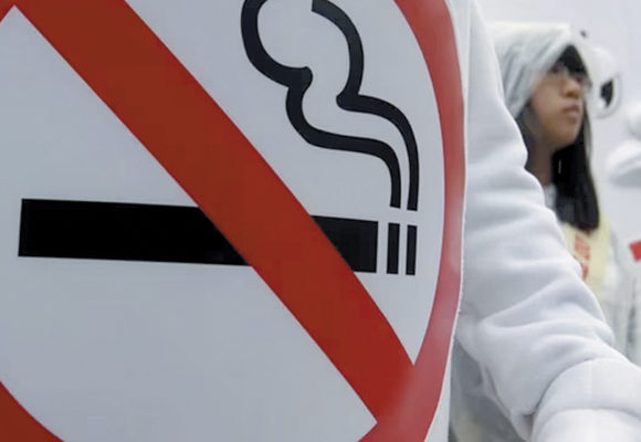 ¡Adiós a los cigarros de la esquina! Entra en vigor la Ley para Control de Tabaco