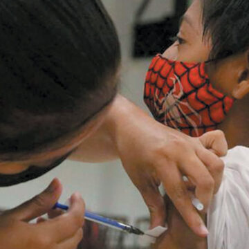 Faltan dosis de vacunas del cuadro básico para menores de edad en Puebla