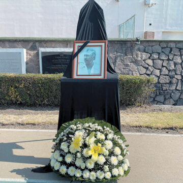 Rindieron homenaje por 45° Aniversario luctuoso del “El Chivo” Córdoba los Potros UAEMéx