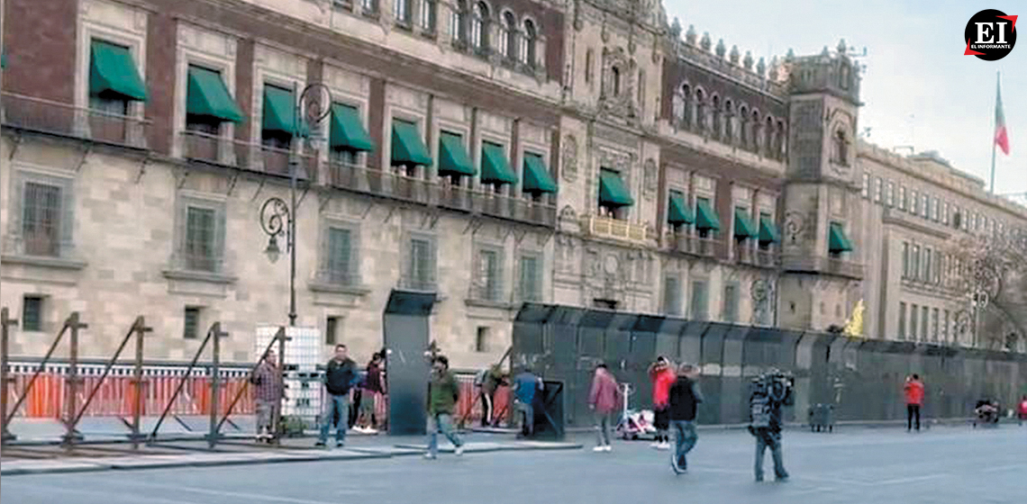 Amurallan Palacio Nacional en víspera de la Marcha del 8M