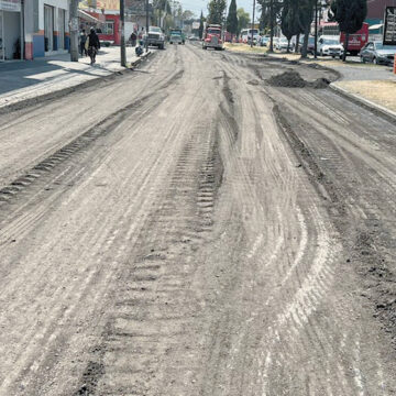 Inicia repavimentación de calles en Metepec