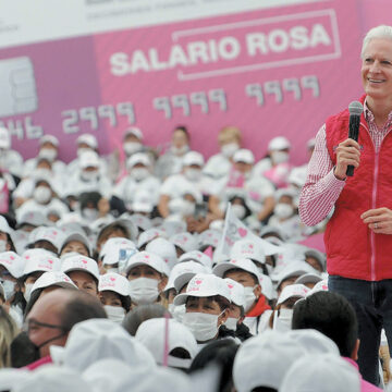 Llega Salario Rosa a 700 mil mujeres, a quienes el programa les está cambiando la vida: Del Mazo