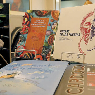 UAEMéx presente en la Feria Internacional del Libro del Palacio de Minería