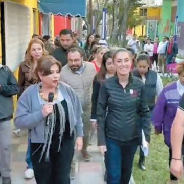 Acompaña Claudia Sheinbaum a Clara Brugada en entrega de andador Tesmalaca renovado