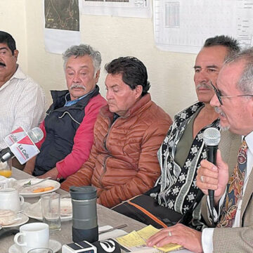 Comuneros exigen cese de construcción en tierras robadas de Tenancingo