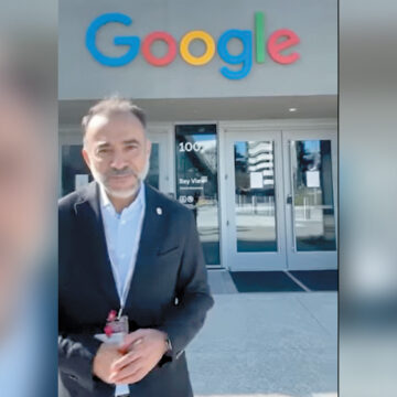 Visita Fernando Flores Google Bay View Campus