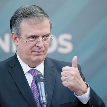 Ebrard pide que se le informe sobre convocatoria de Morena para la candidatura presidencial