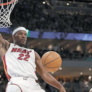 Miami Heat sorprende con triunfo sobre los Milwaukee Bucks