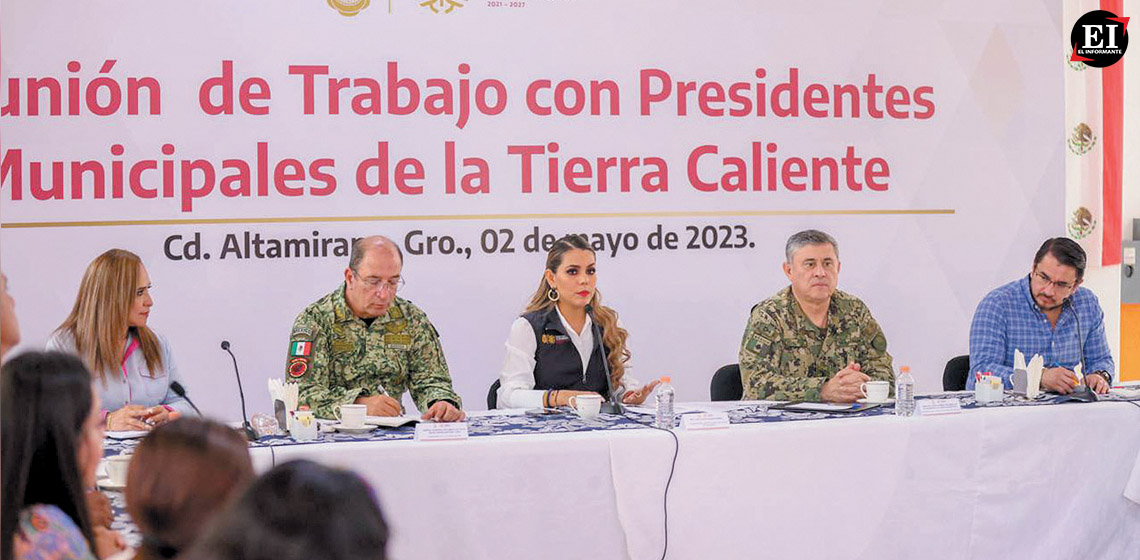 Gobernadora y alcaldes de Tierra Caliente buscan solución al conflicto