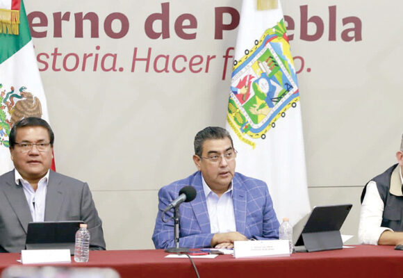Gobierno de Puebla descarta compras de pánico por el Popocatépetl