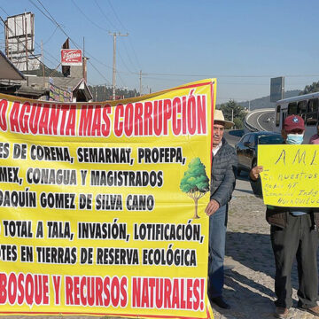 Caos en autopista México-Toluca tras ser bloqueada seis horas