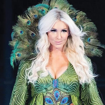 Charlotte Flair “explota” contra fans por tener otra lucha titular