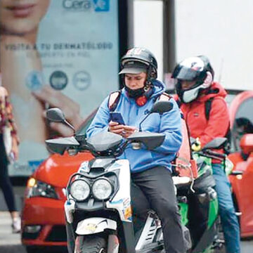 Incremento en el uso de motocicletas representa reto para la movilidad: Lajous