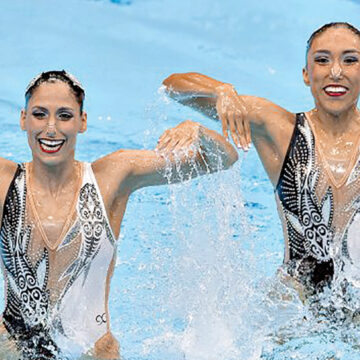 Juez ordenó a la CONADE regresar becas a equipo de natación artística