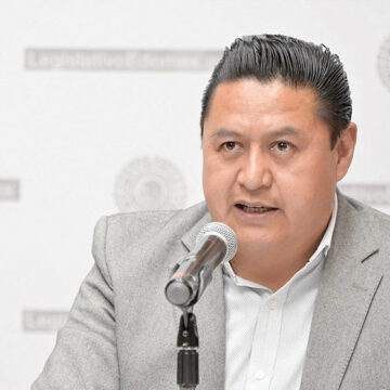 Llama diputado Abraham Saroné a reforzar acciones contra el bullying