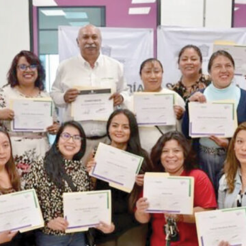 Imparten taller de electricidad en Ciudades Mujeres