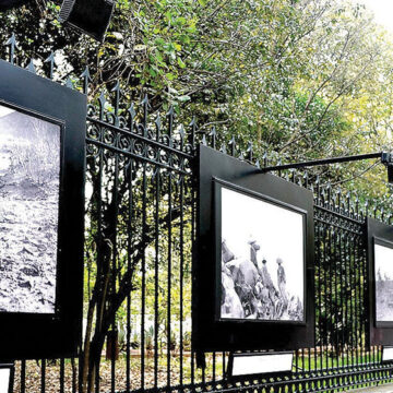 Conmemoran centenario luctuoso de Pancho Villa con exposición en las rejas de Chapultepec