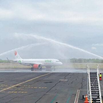 Inauguran nueva ruta Culiacán-AIFA en el aeropuerto internacional de la capital