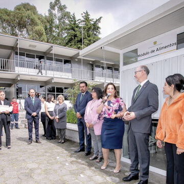 Reconoce Rector Barrera Díaz compromiso de la comunidad estudiantil de Prepa 4