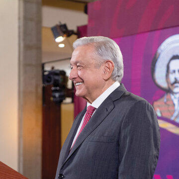 López Obrador defiende su labor sobre desaparecidos tras renuncia de Karla Quintana