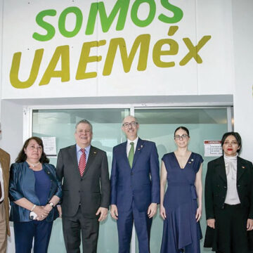 Recibe UAEMéx distintivo por fomentar la lactancia materna