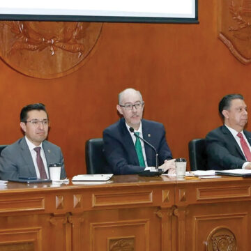 Reconocerá UAEMéx excelencia académica con preseas “Ignacio Ramírez Calzada” e “Ignacio Manuel Altamirano”