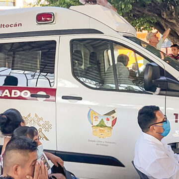 Salud Hidalgo adquiere 6 ambulancias para comunidades de difícil acceso