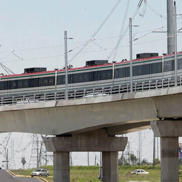 Acuerdan transportistas dar servicio desde estaciones del Tren Interurbano