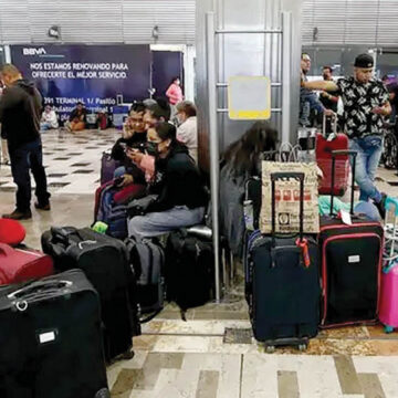 Analiza AICM habilitación de espacios para atender a pasajeros sin visa