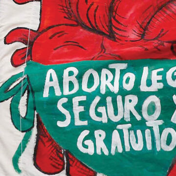 Buscan despenalizar aborto en 13 estados