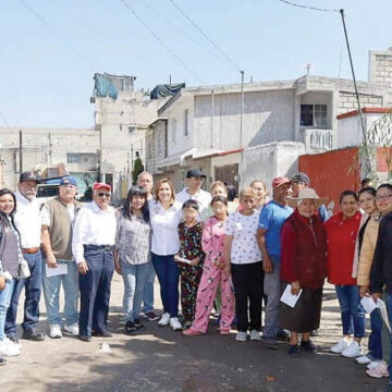 Supervisa Ana Muñiz avances en pavimentación de calles en San Mateo Atenco