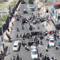 Civiles y policías se enfrentan con piedras y balazos en Tonanitla