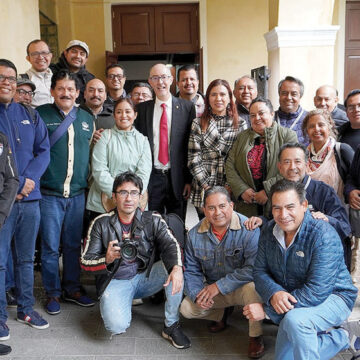 Recibe rector de la UAEMéx a Estudiantes de Tecnológicos