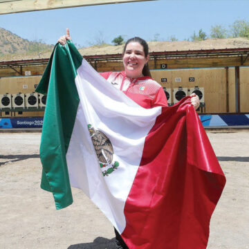 Alejandra Zavala gana oro para México y es récord panamericano en pistola de 25 metros