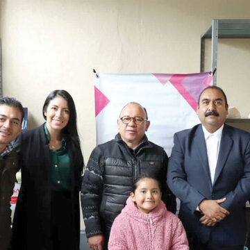 Manuel Vilchis supervisó construcción de aula en la Escuela Benito Juárez