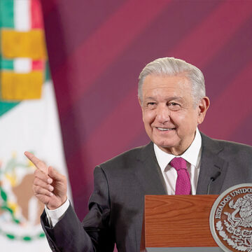 MÉXICO ESTÁ A FAVOR DE LA PAZ Y RECHAZA LA VIOLENCIA: AMLO