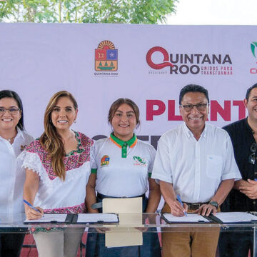 Amplía y entrega Mara Lezama aulas en CECYTE Tulum para un mejor futuro para la juventud