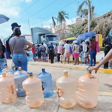 Sin regularizarse el abasto de agua en diversas colonias de Acapulco