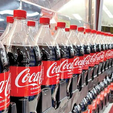 Anuncia Coca Cola aumento en sus productos por alza en el azúcar