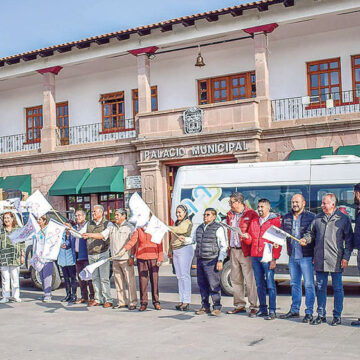 Envía Atlacomulco ayuda a los damnificados de Guerrero