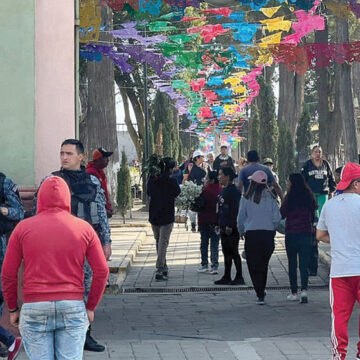 Se reforzó la vigilancia en panteones de Metepec