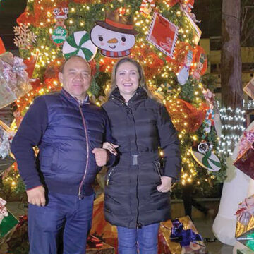 Alegría, unidad y esperanza en el encendido del Árbol de Navidad en Zinacantepec