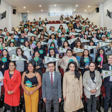 Estudiantes de movilidad estudiantil de la UAEMéx se convierten en Embajadores por la Responsabilidad Social