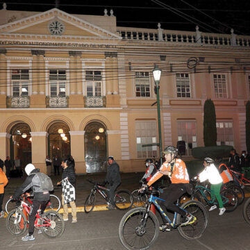 Realiza UAEMéx Rodada Ciclista Navideña