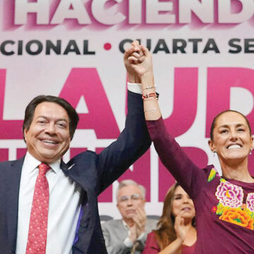 CLAUDIA SHEINBAUM RECIBE CONSTANCIA COMO CANDIDATA PRESIDENCIAL POR MORENA