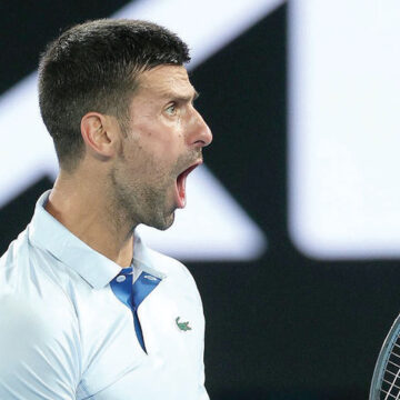 Djokovic sufre ante Fritz para alcanzar su 11ª semifinal del Abierto de Australia