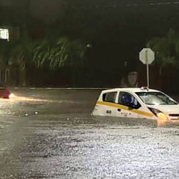 Lluvias e inundaciones paralizan a Chetumal