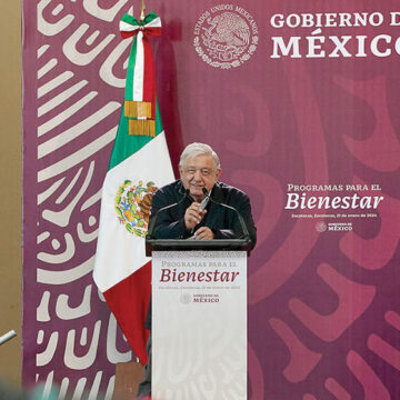 López Obrador destaca empleo pleno en México