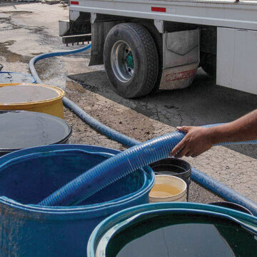 Más de 280 colonias reciben agua por tandeo en la CDMX