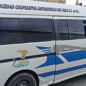 Transportistas presionan para aumento al pasaje en Hidalgo